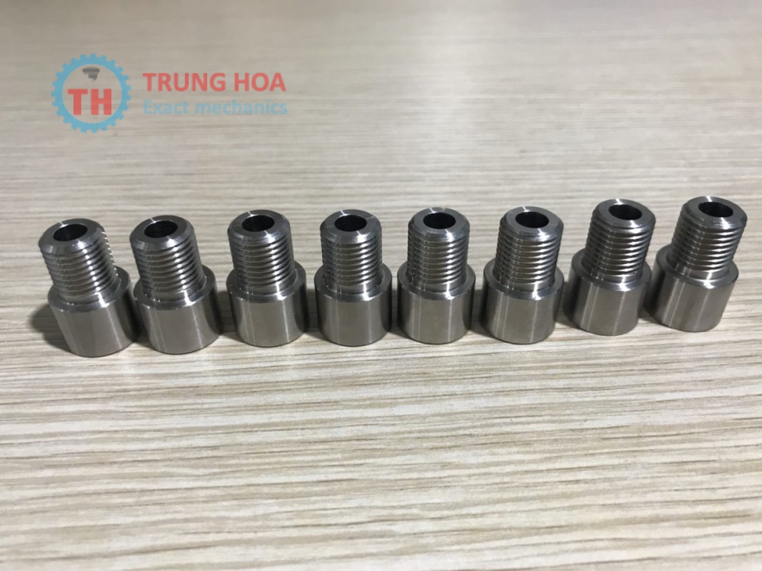 CTY TNHH CƠ KHÍ CHÍNH XÁC VÀ THƯƠNG MẠI TRUNG HÒA